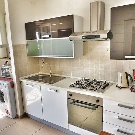 Kimberly Apartment Intra